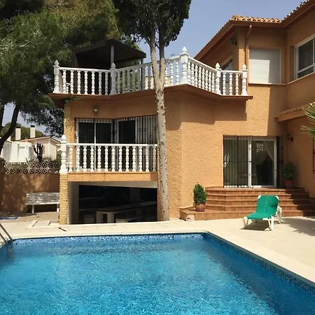 Las Amapolas Villa *